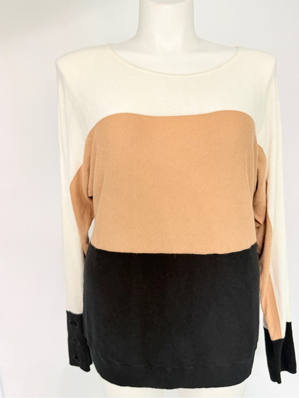 Soho Jeans Colorblock lightweight Crew Neck  tunic sweater large white tan black